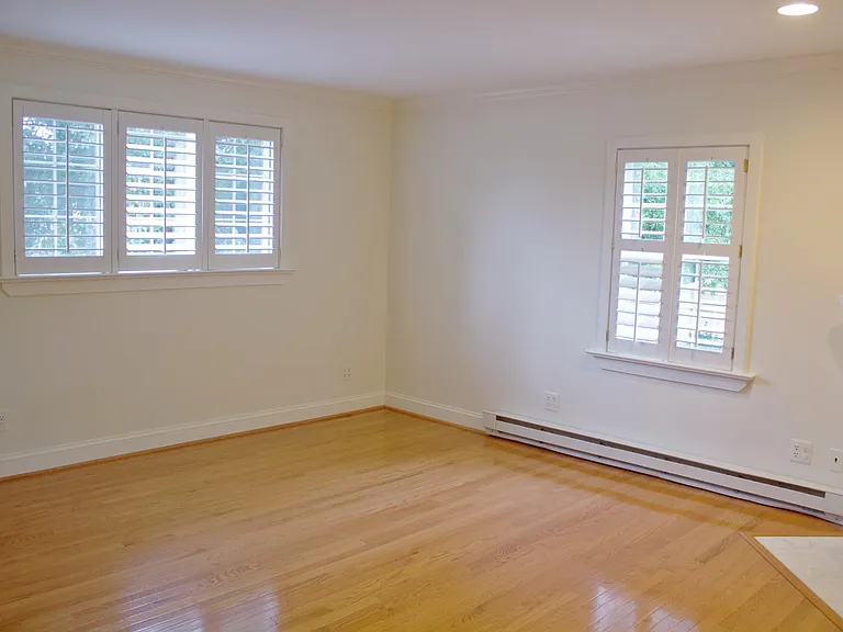 616 Walker Rd — Photo 24