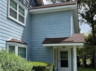 1002 Greenpoint Dr, New Orleans, LA 70114