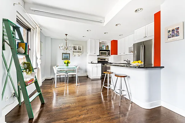 Sold by Compass | media 15