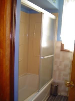 4th image of 3044 Lincoln St