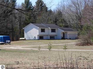 19631 Saint Johns Rd, Interlochen, MI 49643