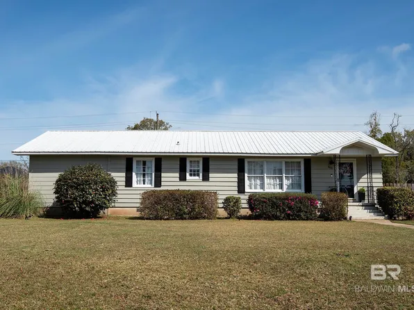 402 W Magnolia Ave, Foley, AL 36535