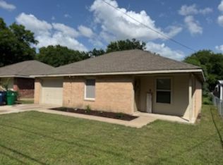 616 N Jackson St, Waxahachie, TX 75165