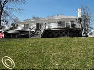 3795 Lake Front St photo 1