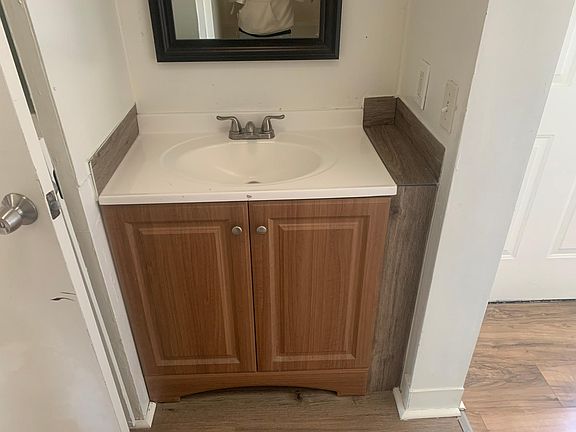 5th image of 680 East St #19