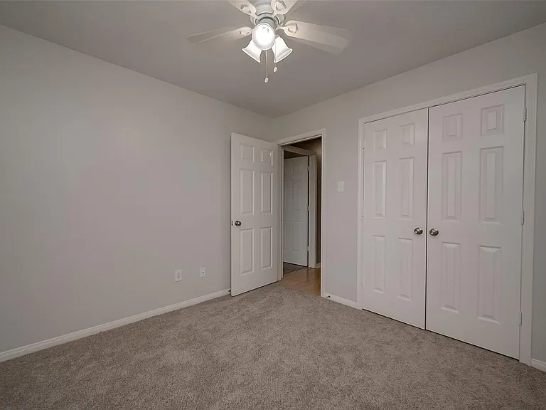 2802 Burgess Hill Ct — Photo 21