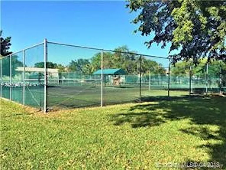 3123 Oakland Shores Dr #D112 — Photo 2