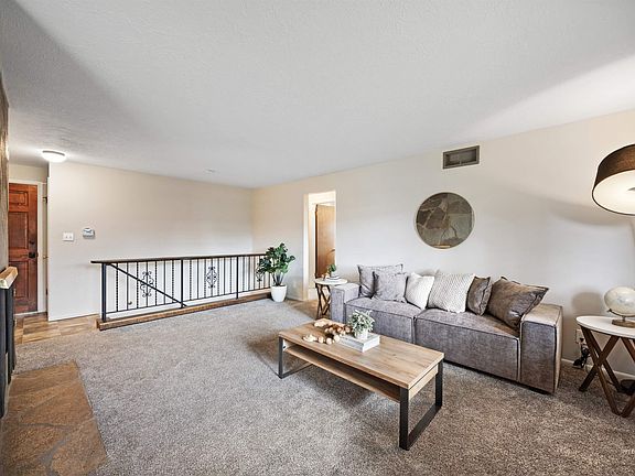 4th image of 3841 N Sheringham Dr