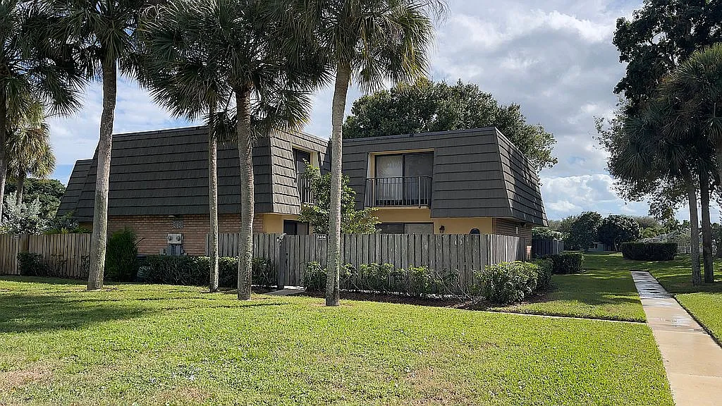 2404 24th Way, West Palm Beach FL - Owner Finance Home