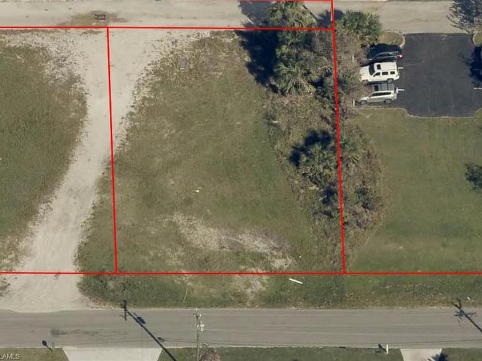 2nd image of 2125 SE 15th PL