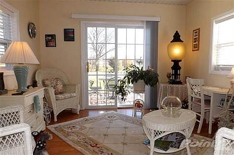Enclosed, sun-room