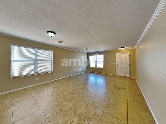 5th image of 107 E Majesty Palm Pl
