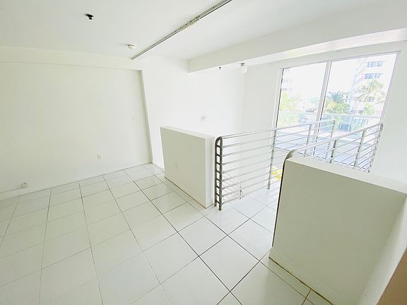 5th image of 6364 Collins Ave #315