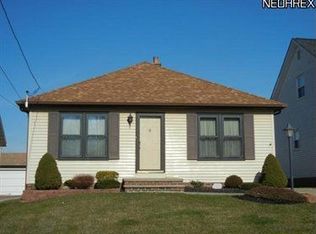 850 Orchardview Rd, Seven Hills, OH 44131