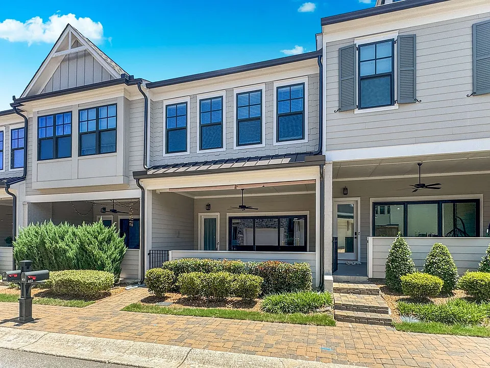 671 Stickley Oak Way