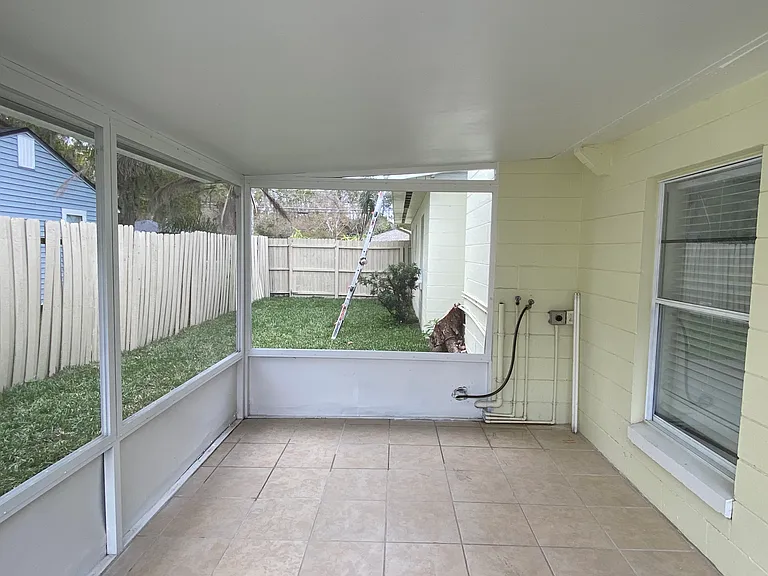 601 Riverview Ave — Photo 17