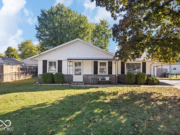 1039 Galaxie Dr, Greenwood, IN 46142