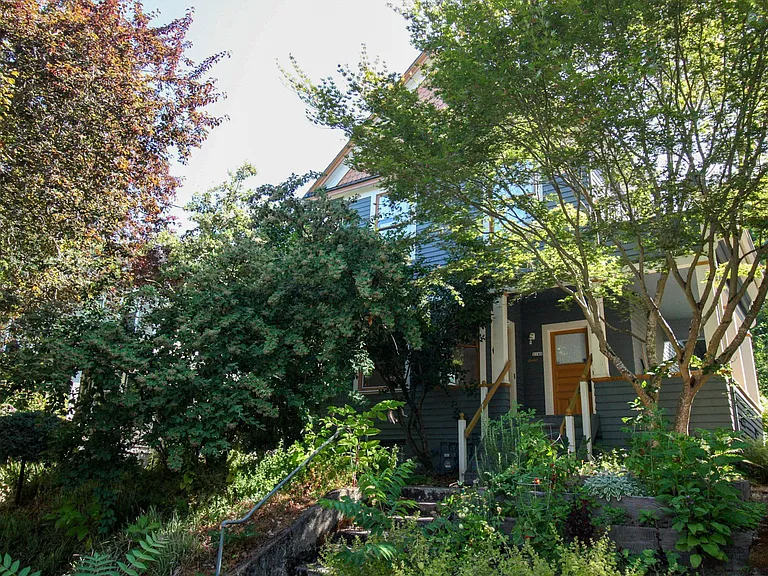 2140 NE 13th Ave — Photo 13
