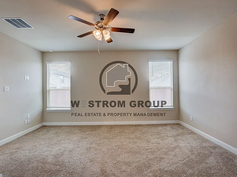 820 Greenford Mnr — Photo 28