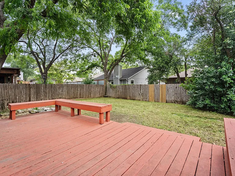 9901 Willers Way — Photo 27