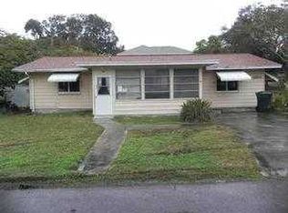 14319 Larboard Ln, Largo, FL 33774