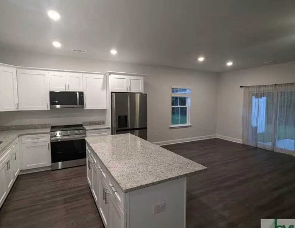 494 Governor Treutlen Cir — Photo 3