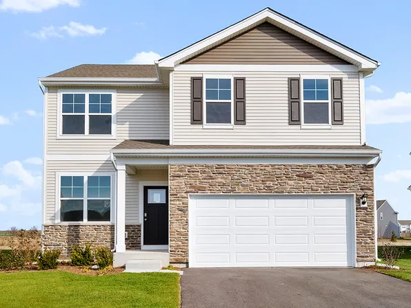 1241 Inkberry Ln, Hampshire, IL 60140