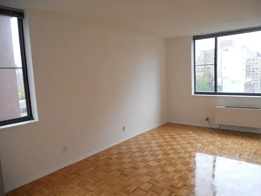 Rented by Realty Operations Group | media 11