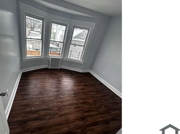 33 William St, Yonkers, NY 10701
