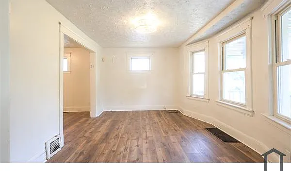 9613 Marah Ave — Photo 17