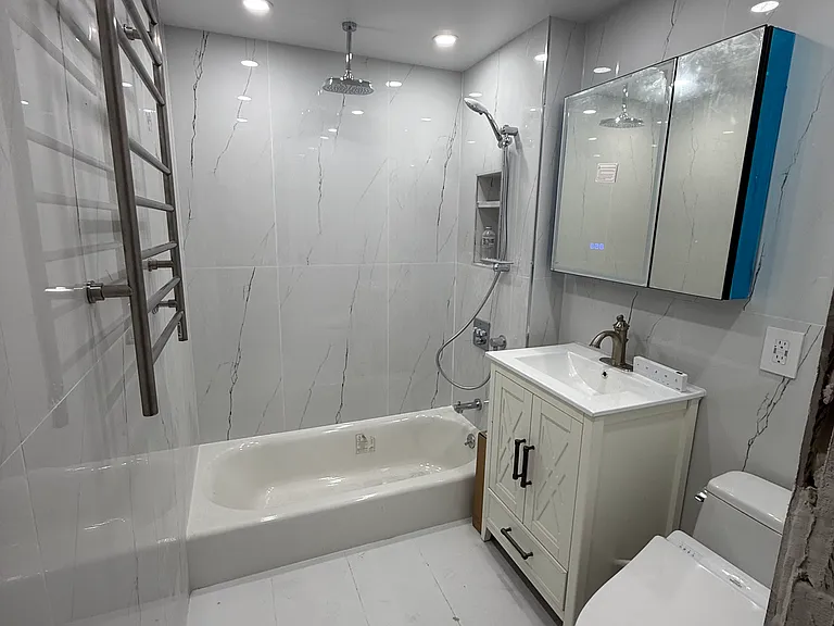 164 Pembroke St #1 — Photo 5