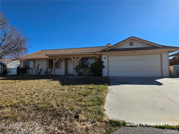 15501 Via Bahia St, Hesperia, CA 92345