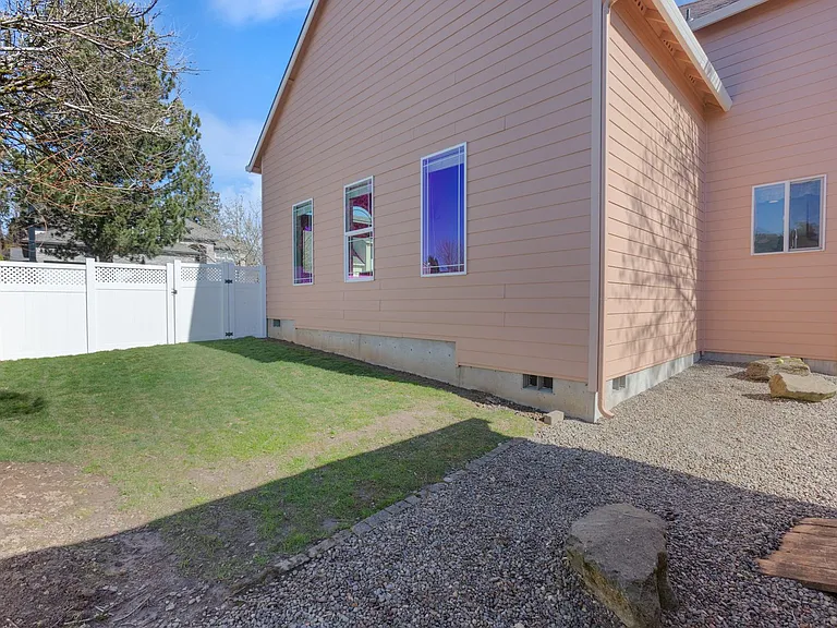 5168 SE 12th Way — Photo 3
