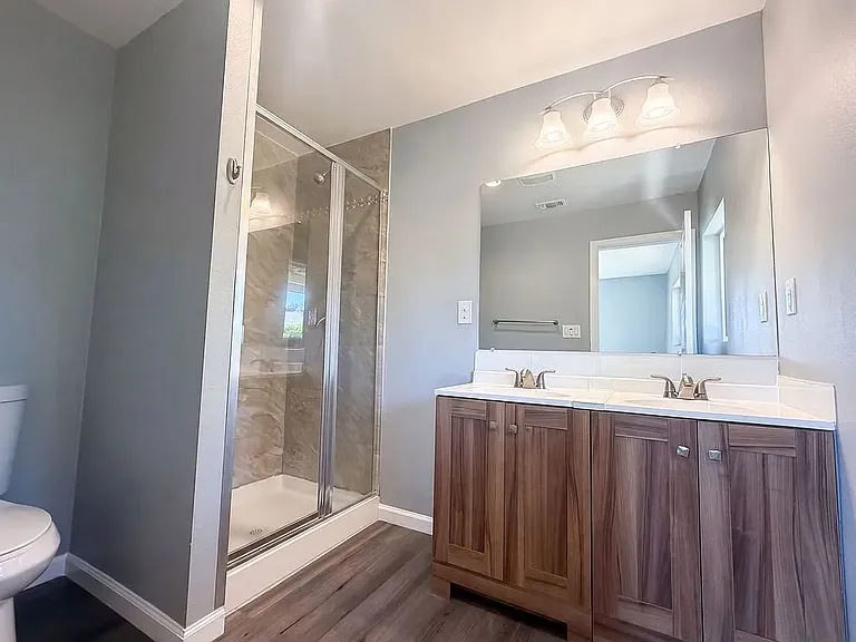 1140 Edmonton Dr — Photo 7