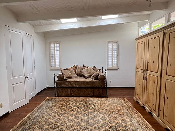 2nd image of 12310 Montana Ave #12310