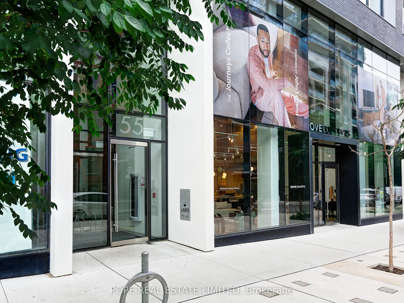 East 55 Condominium — Photo 2
