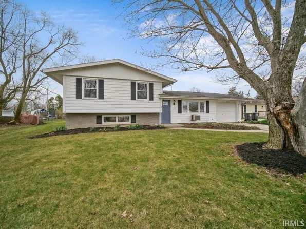 1725 Lindenwood Ave, Fort Wayne, IN 46808