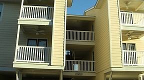 1st image of 2421 Beachview Dr APT D2