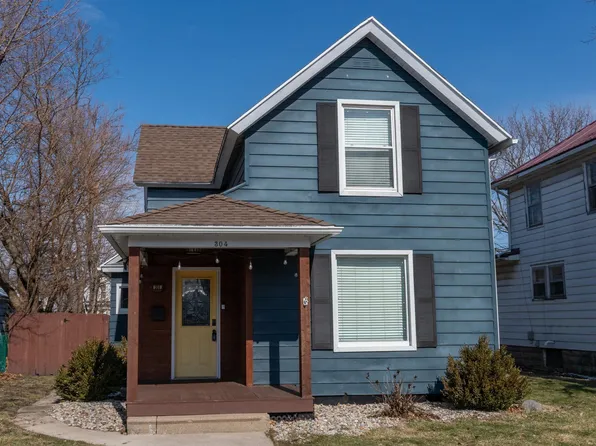304 E 8th St, Mishawaka, IN 46544