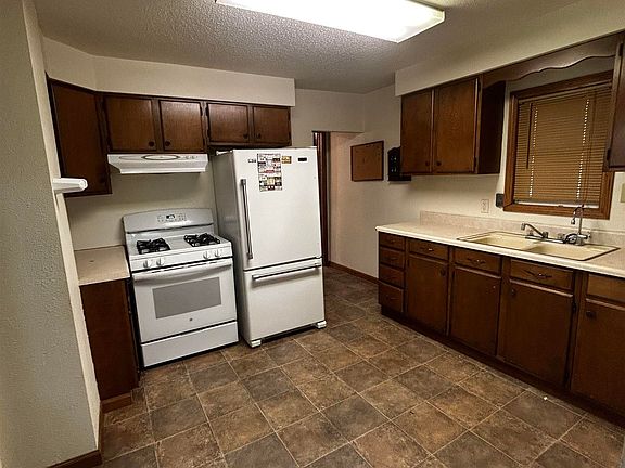 4th image of 506 NW 5th St
