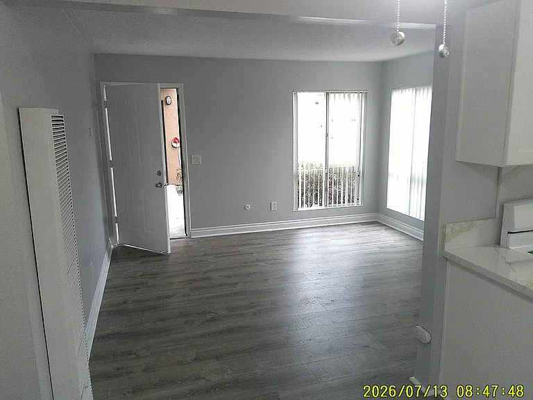 1450 Hemlock Ave #F — Photo 17