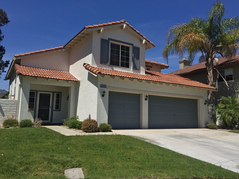 1st image of 3004 Sprucewood Ln