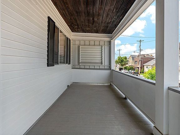 2nd image of 73 Ruth St
