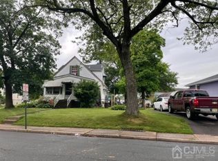 10 Millstone Rd, Somerset, NJ 08873