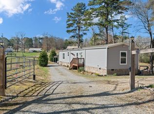 450 Copeland Cemetery Rd, Soddy Daisy, TN 37379