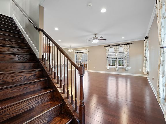 5th image of 33A Cortland Pl