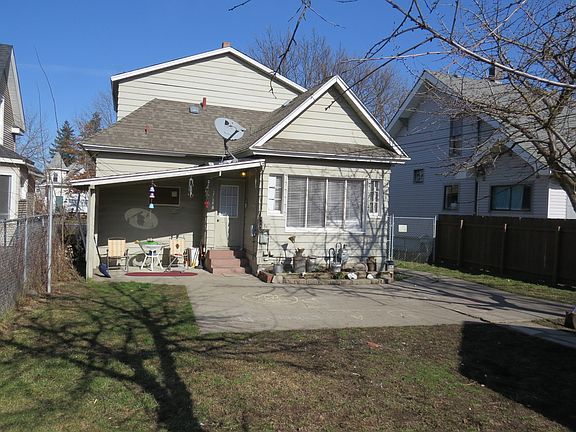 2nd image of 512 E Ermina Ave