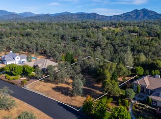 19410 Palermo Ct, Redding, CA 96003