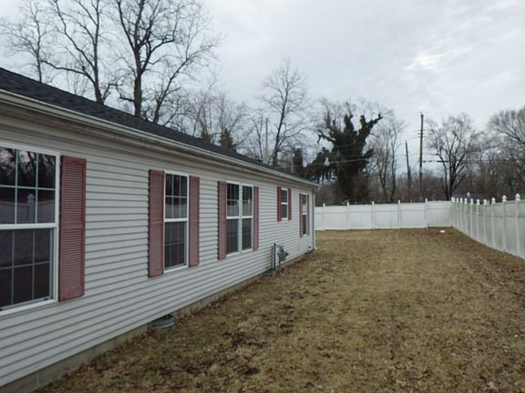 2nd image of 1116 N Central Ave