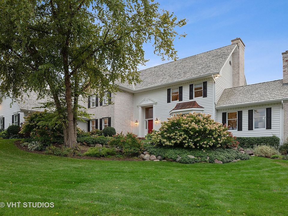 5581 Daybreak Dr, Libertyville, IL 60048 Zillow